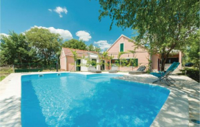 Awesome Home In Trbounje